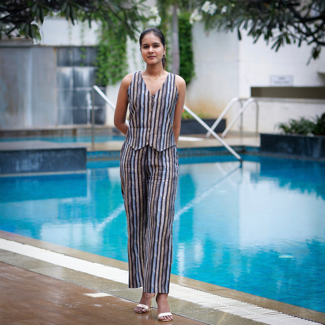 StripeSavvy vest set- grey